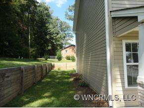 13 Macy Way - Photo 2