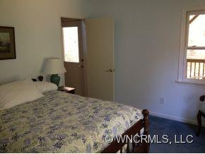 124 Spring Hollow Lane - Photo 10