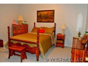 81 Lotawatha Drive - Photo 15