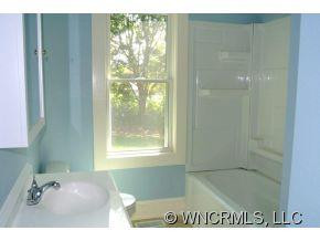 18 Balsam Avenue - Photo 10