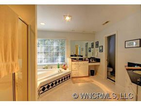 9 Firestone - Photo 7