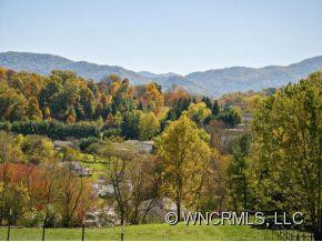 210 HAMPSHIRE DRIVE - Photo 12