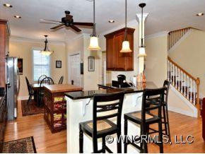 240 Towne Place Drive - Photo 9