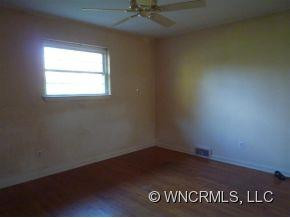 142 Byrd La - Photo 8