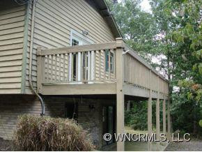 1556 HOLIDAY DRIVE - Photo 6
