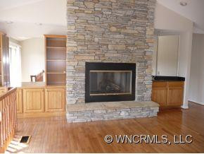 213 VELVET LANE - Photo 7