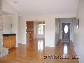 213 VELVET LANE - Photo 10