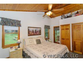 225 Mountain Valley - Photo 12