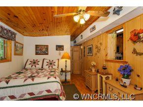 225 Mountain Valley - Photo 16