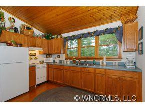 225 Mountain Valley - Photo 6