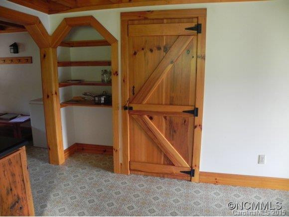 817 Long Ridge Road - Photo 3