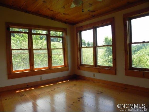 817 Long Ridge Road - Photo 5