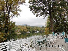 150 Neighborly Drive - Photo 2