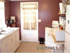 70 Surrett Road - Photo 5