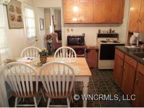 4 Pinewood Avenue - Photo 2