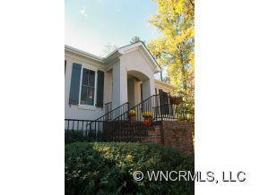 7 La Rue Court - Photo 3