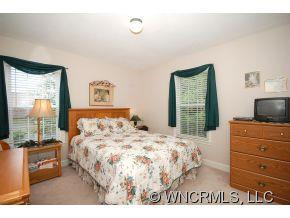 109 Brookside Avenue - Photo 9