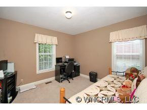 109 Brookside Avenue - Photo 10