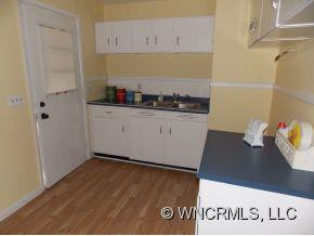 722 9th Avenue W - Photo 7