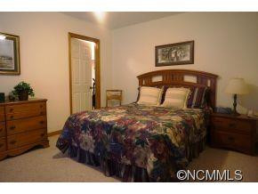 18 Jennifer Lane - Photo 15