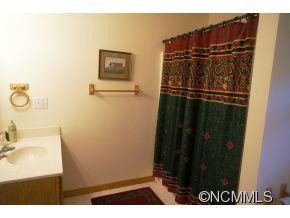 18 Jennifer Lane - Photo 16