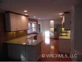 14 Southwood - Photo 3