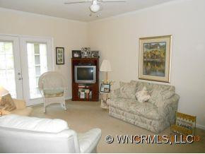 300 Vista Lake Drive - Photo 2