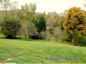 211 HAWTHORN DRIVE - Photo 18