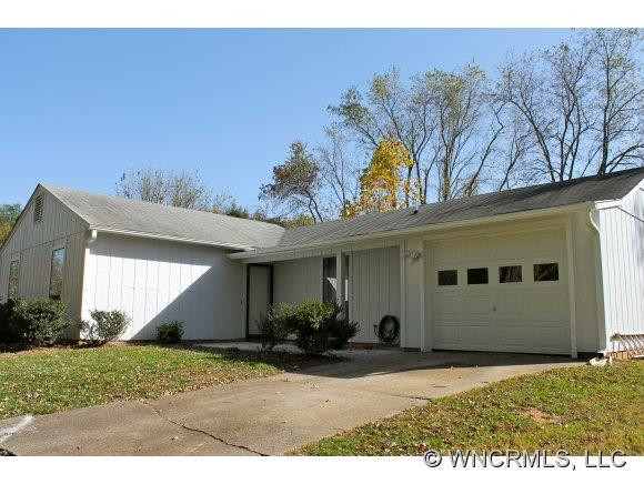 65 Tipperary Dr