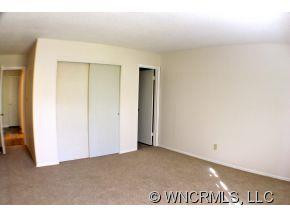 65 Tipperary Dr - Photo 13
