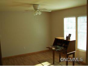 124 Tyler Terrace - Photo 14