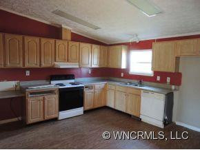 2297 Oakland Road - Photo 3