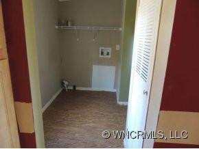 2297 Oakland Road - Photo 4