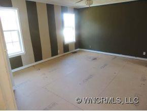 2297 Oakland Road - Photo 8