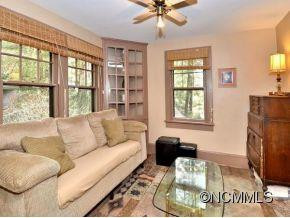 128 Woodland Road - Photo 13