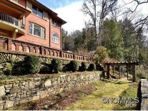 128 Woodland Road - Photo 16