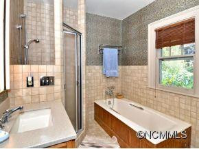 128 Woodland Road - Photo 9
