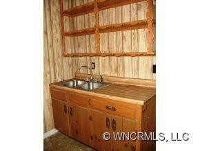 512 Lloyd Drive - Photo 9