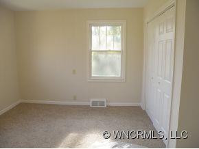 36 Blalock Ave - Photo 11