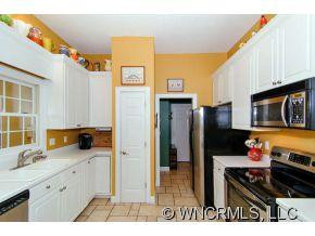 403 Conifer Court - Photo 8