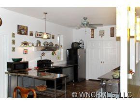 161 Hillgirt Road - Photo 3