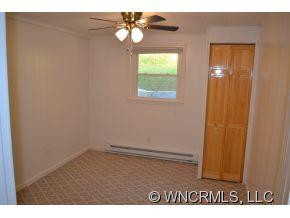 139 South Hill Street - Photo 15