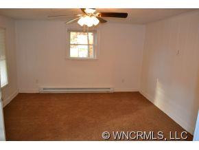 139 South Hill Street - Photo 17