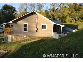 139 South Hill Street - Photo 4