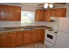 139 South Hill Street - Photo 6