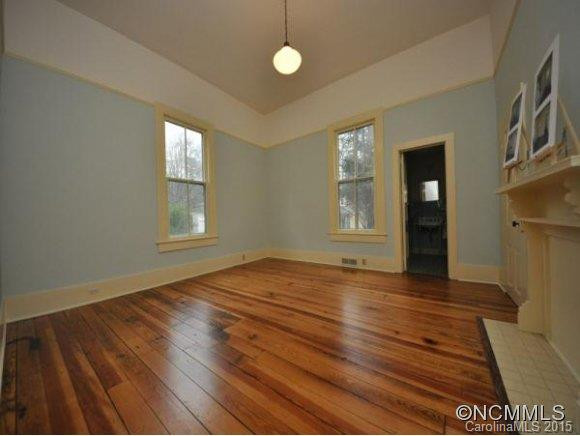 2624 GREENVILLE HIGHWAY - Photo 14