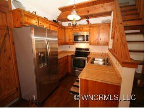 45 LAUREL WAY EAST - Photo 4