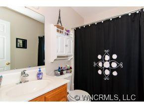 36 Sweetbriar Court - Photo 17