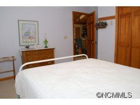 233 Lochmoor Lane - Photo 14