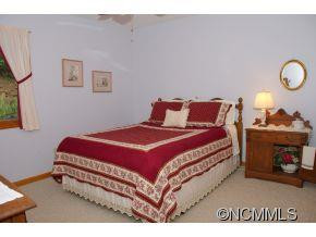 233 Lochmoor Lane - Photo 16